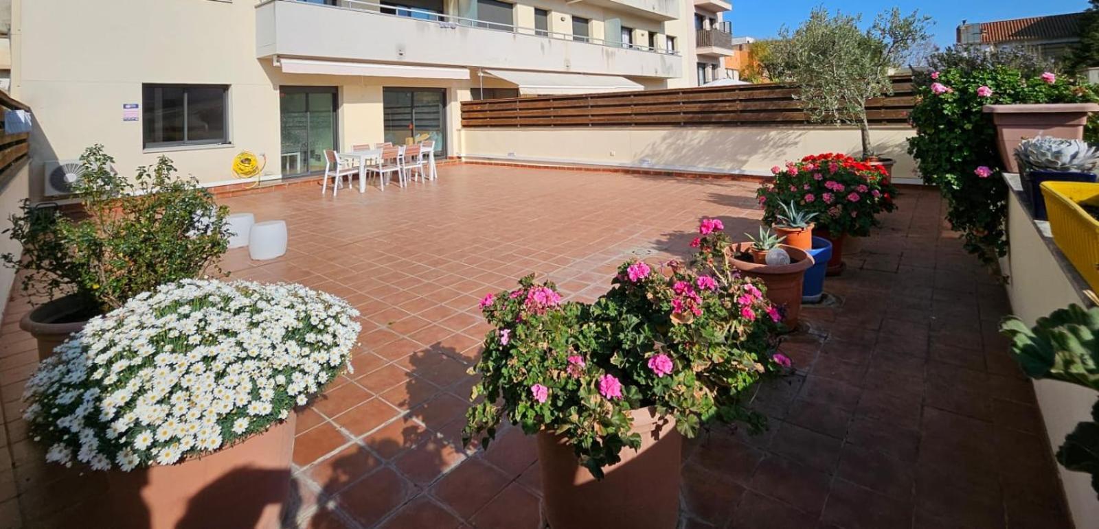 Apartamento Vilallonga Figueres  Exterior foto